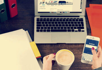 How to Find a Job Through Social Media
